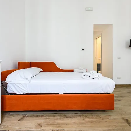 Apartment Via Morghen 63 - Primo Piano Naples